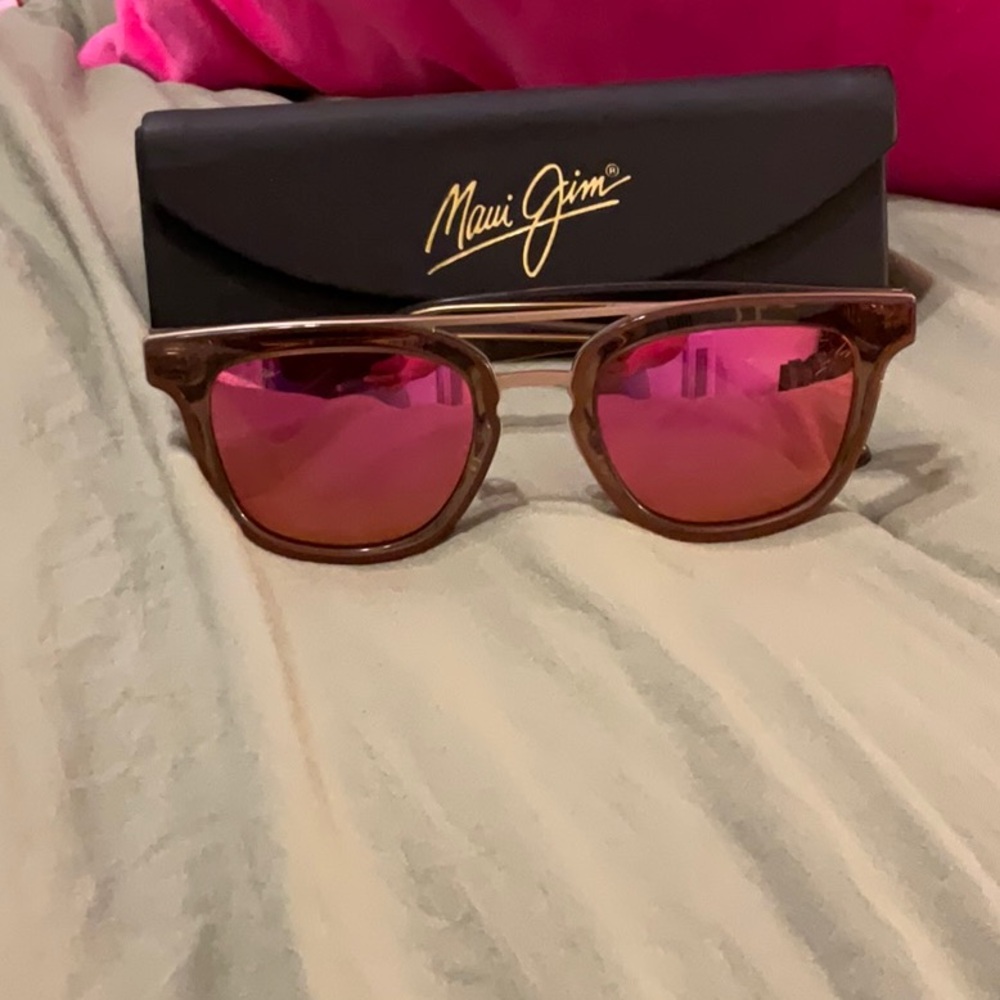 Maui Jim Pink Mirrored Wayfarer Sunglasses
